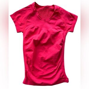 ZELLA  Short Sleeve Performance Tee w/ Mesh Back | Pink |Hot Pink Size Small